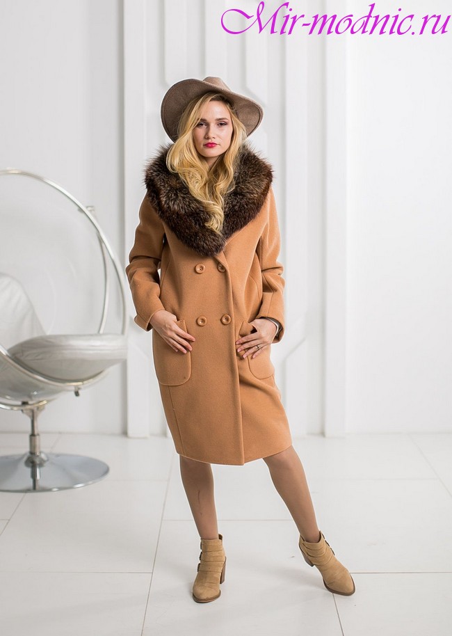 Пальто осень 2018 года модные тенденции фото для женщин