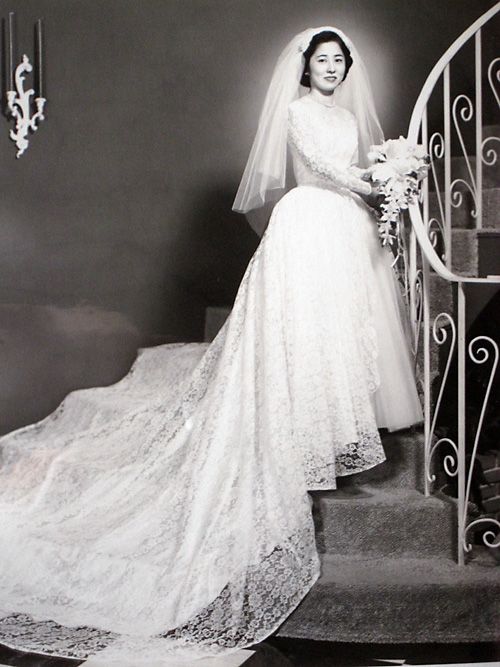 Подборка свадебных платьев разных эпох, фото № 23