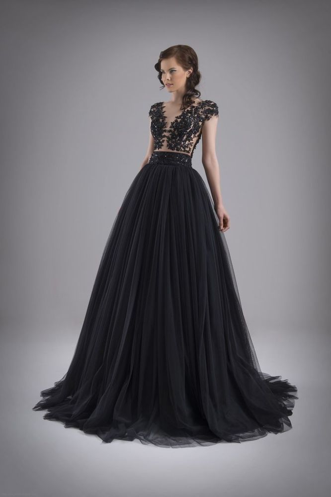 Чёрное свадебное платье — стильно, изящно, благородно, фото № 30