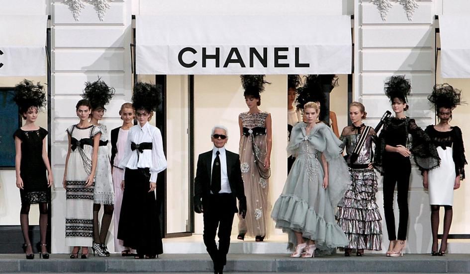Вязаные изделия Коко Шанель и Карла Лагерфельда: тенденции современной вязанной моды стиля Шанель, фото № 19