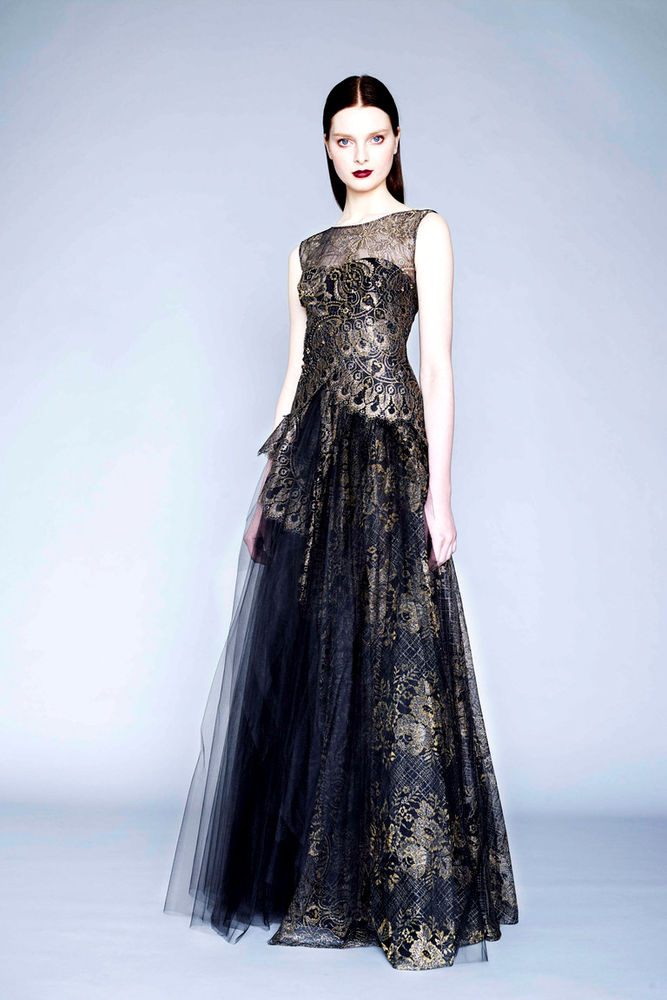Чёрное свадебное платье — стильно, изящно, благородно, фото № 17