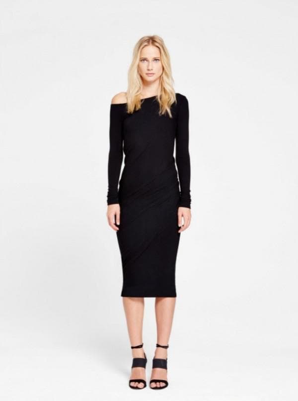 Стильное чёрное платье француской длины