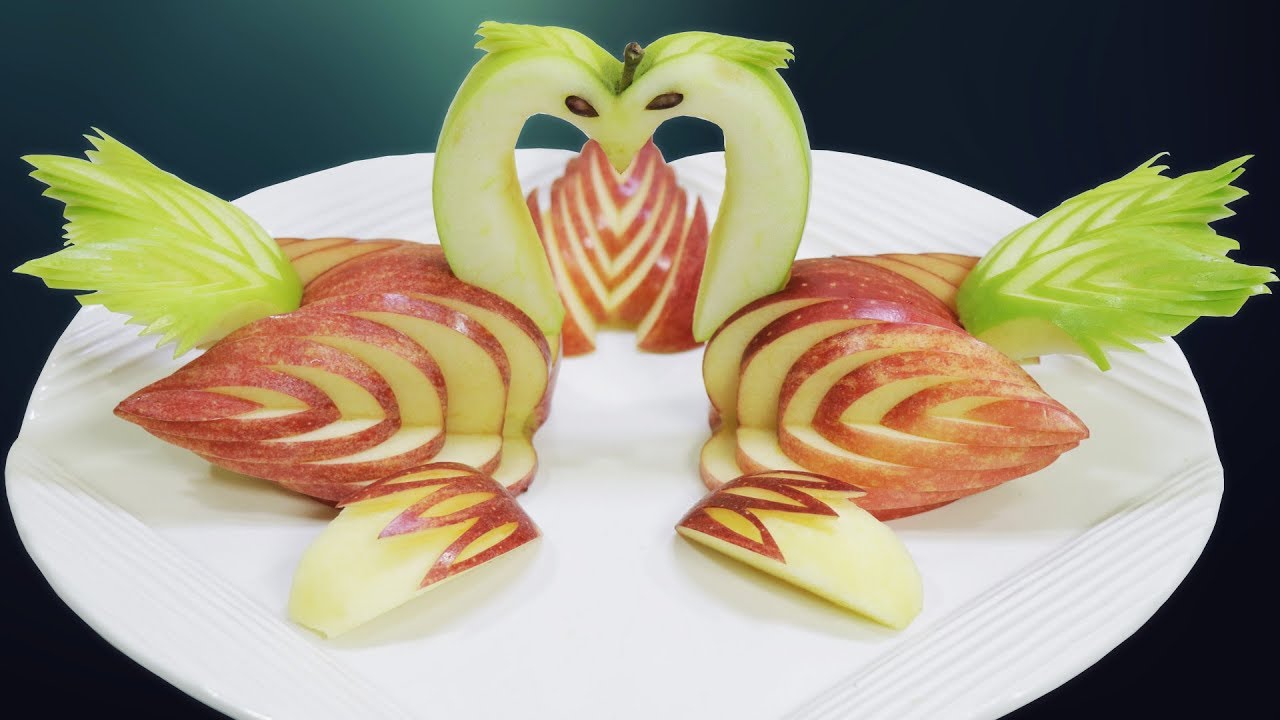Нарезка яблок на праздничный стол фото