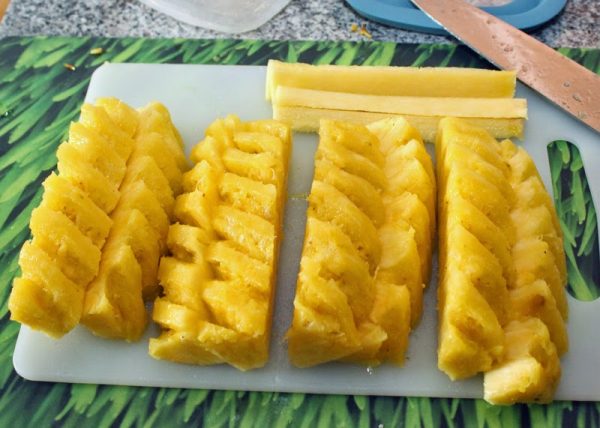 ломтики ананаса