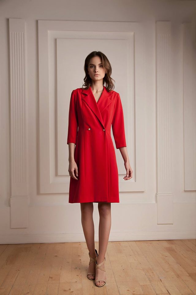 Красное платье-пиджак