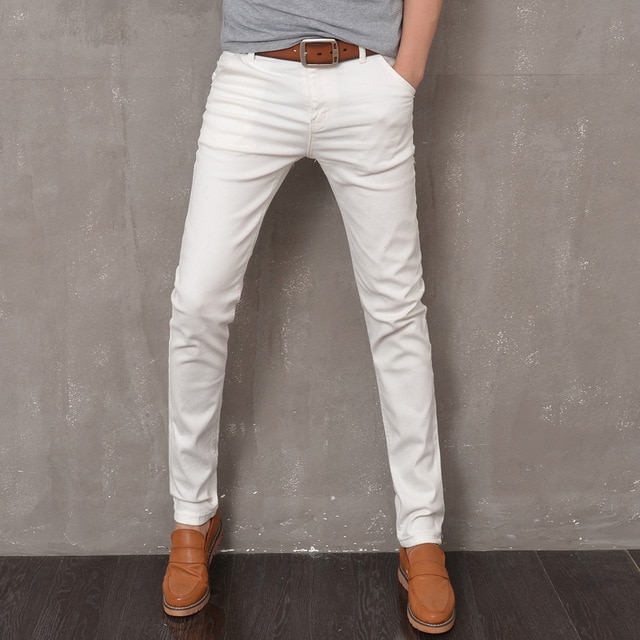 Современные белые обтягивающие джинсы для мужчин