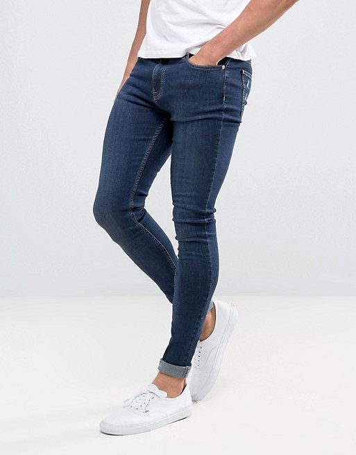 Выбираем обтягивающие современные джинсы