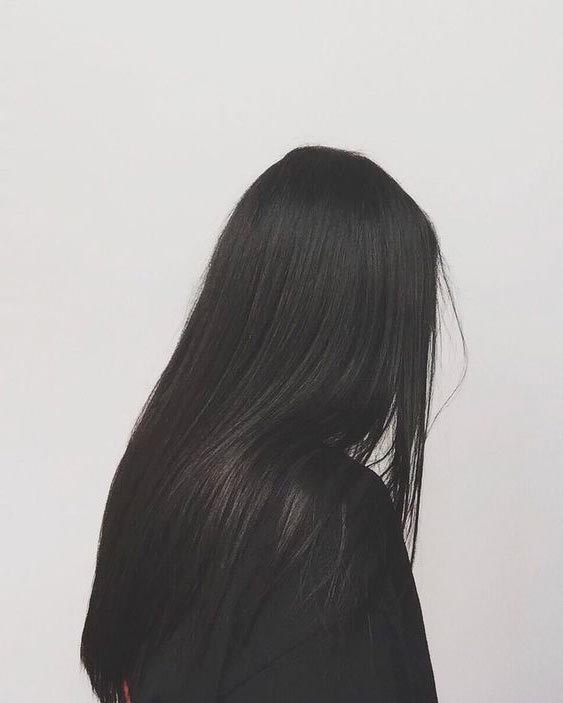 Фото на аву брюнеток с длинными волосами со спины (14)