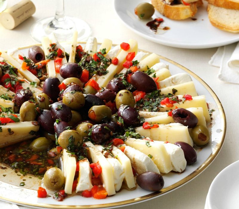 закуска из сыра с оливками