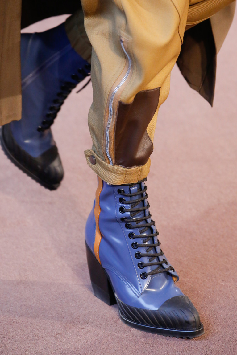 Ботинки на шнуровке в спортивном стиле. Коллекция Chloé осень-зима 2018-2019