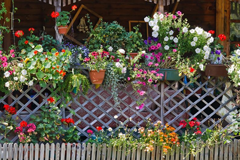 Украшения для сада своими руками - Ограды и заборы