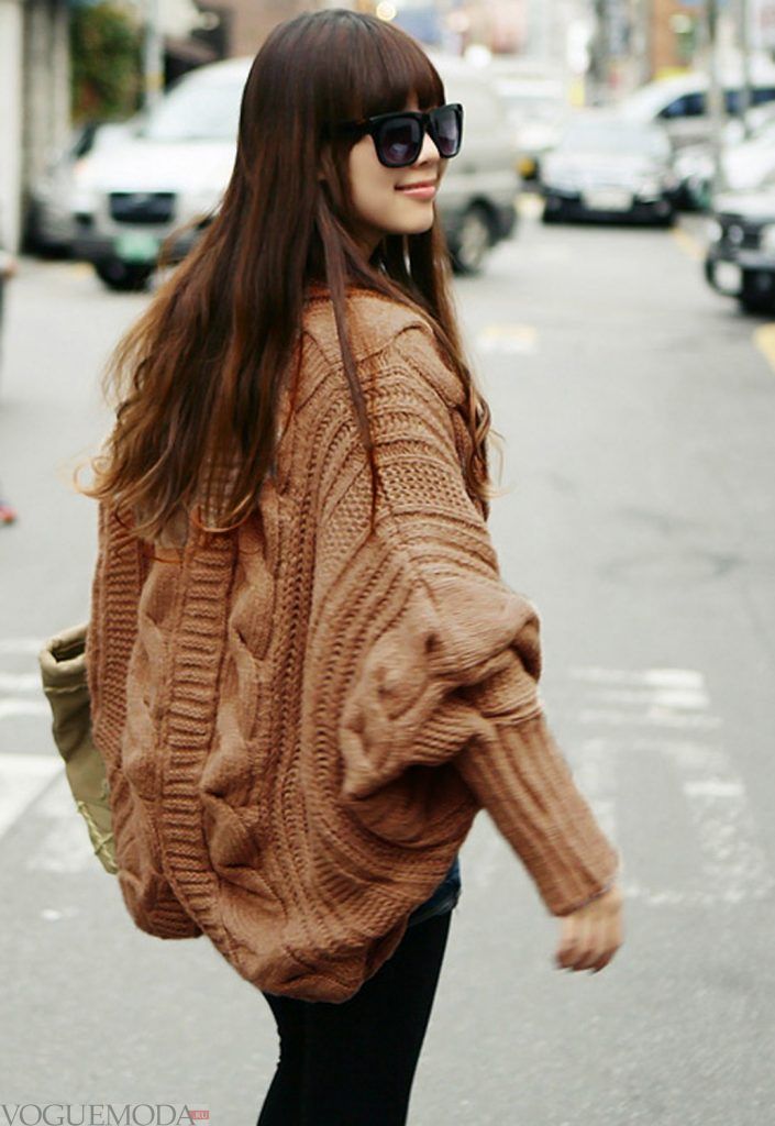 свитер крупной вязки коричневый