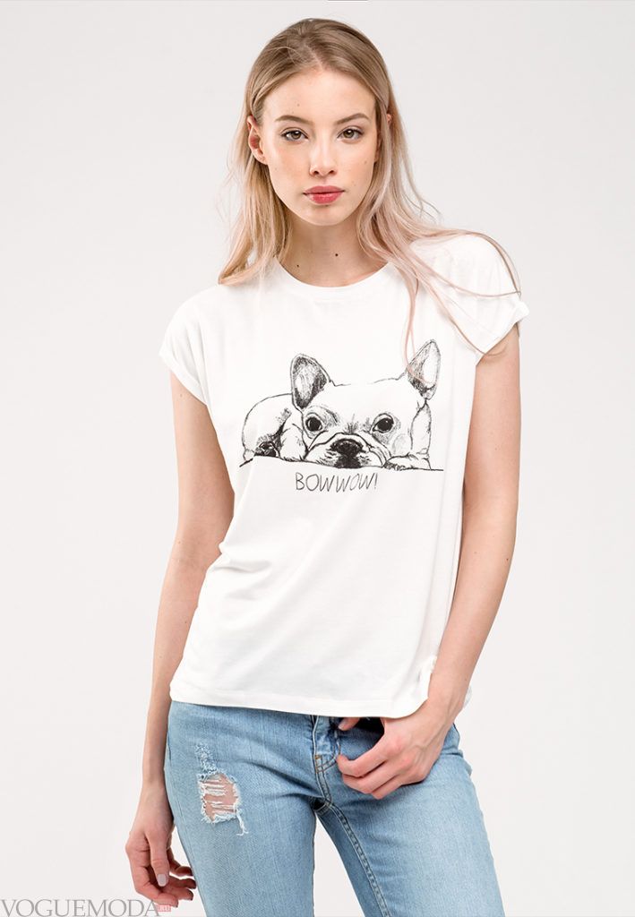 женская белая футболка с изображением