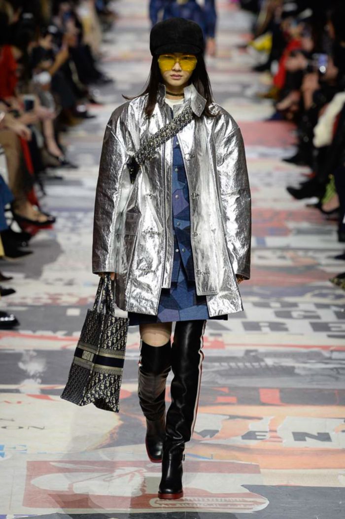 Модные женские куртки и пуховики Christian Dior