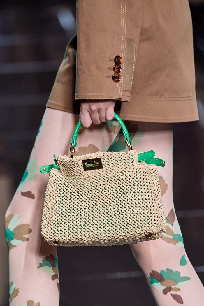 Модная плетеная сумка 2020 из коллекции Fendi