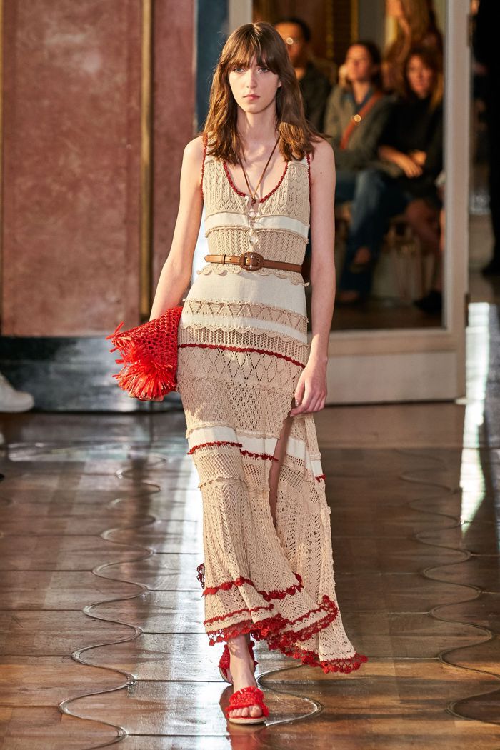 Модное вязаное платье 2020 из коллекции Altuzarra