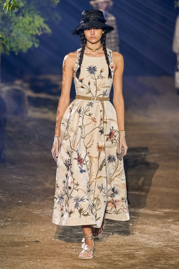 Модные принты у платьев 2020. Коллекция Christian Dior